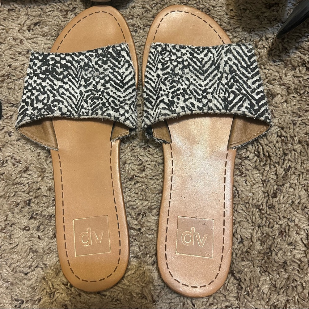DV by Dolce Vita Sandals